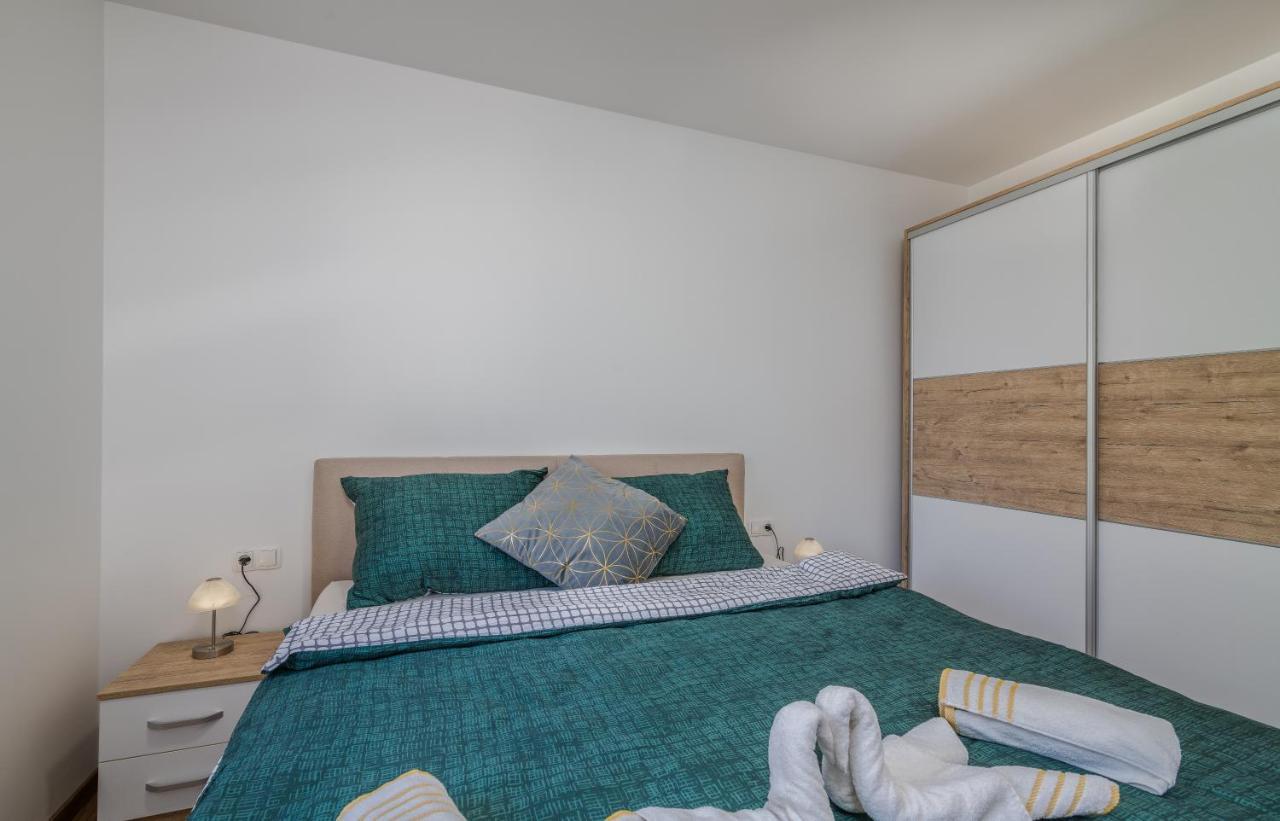 Apartments Sunrise Krk Đảo Krk Ngoại thất bức ảnh