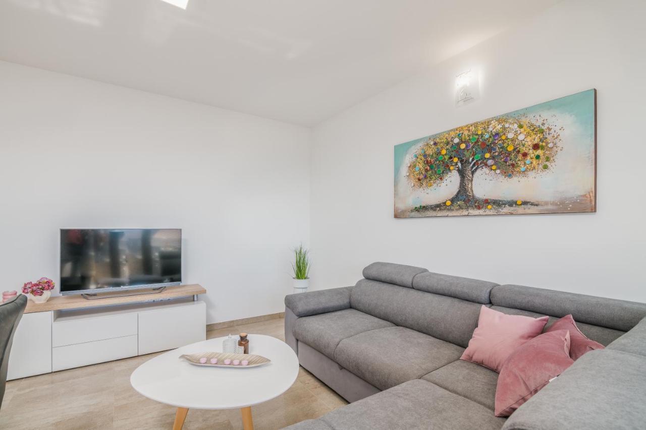 Apartments Sunrise Krk Đảo Krk Ngoại thất bức ảnh